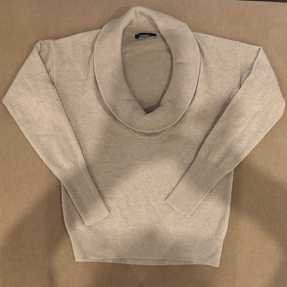 Stefanel Beige Tan Wide Neck Sweater M